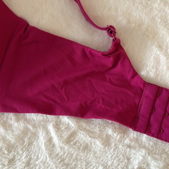 Victoria’s Secret Body IPEX fuchsia bra 36DD - Picture 3 of 7